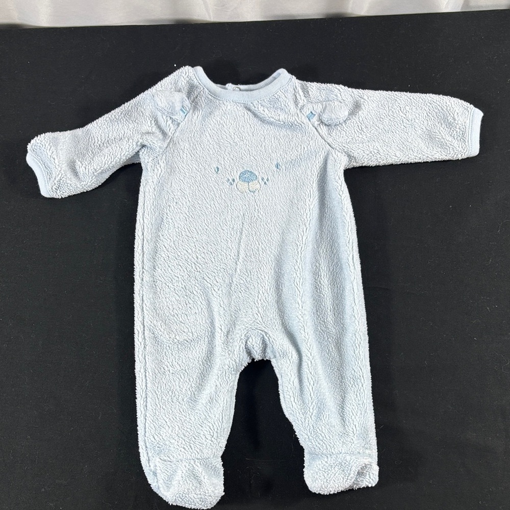Assorted Boy Outfits - Picture 6 of 11